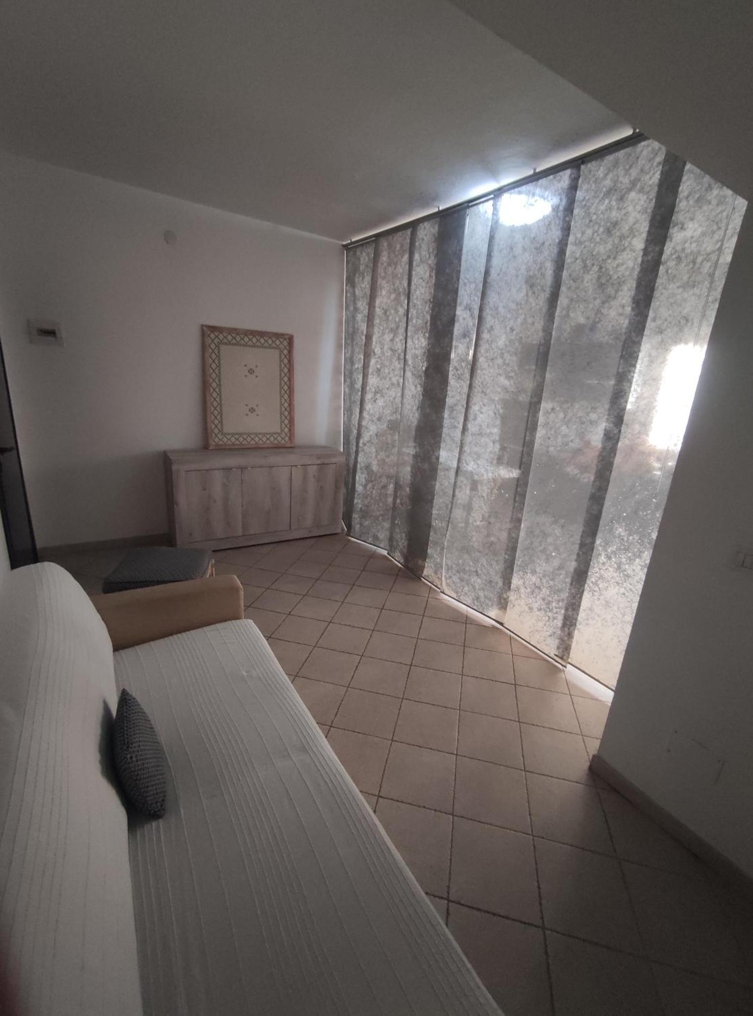 Antohouse Intero Appartamento R5883 Quartucciu Exterior foto